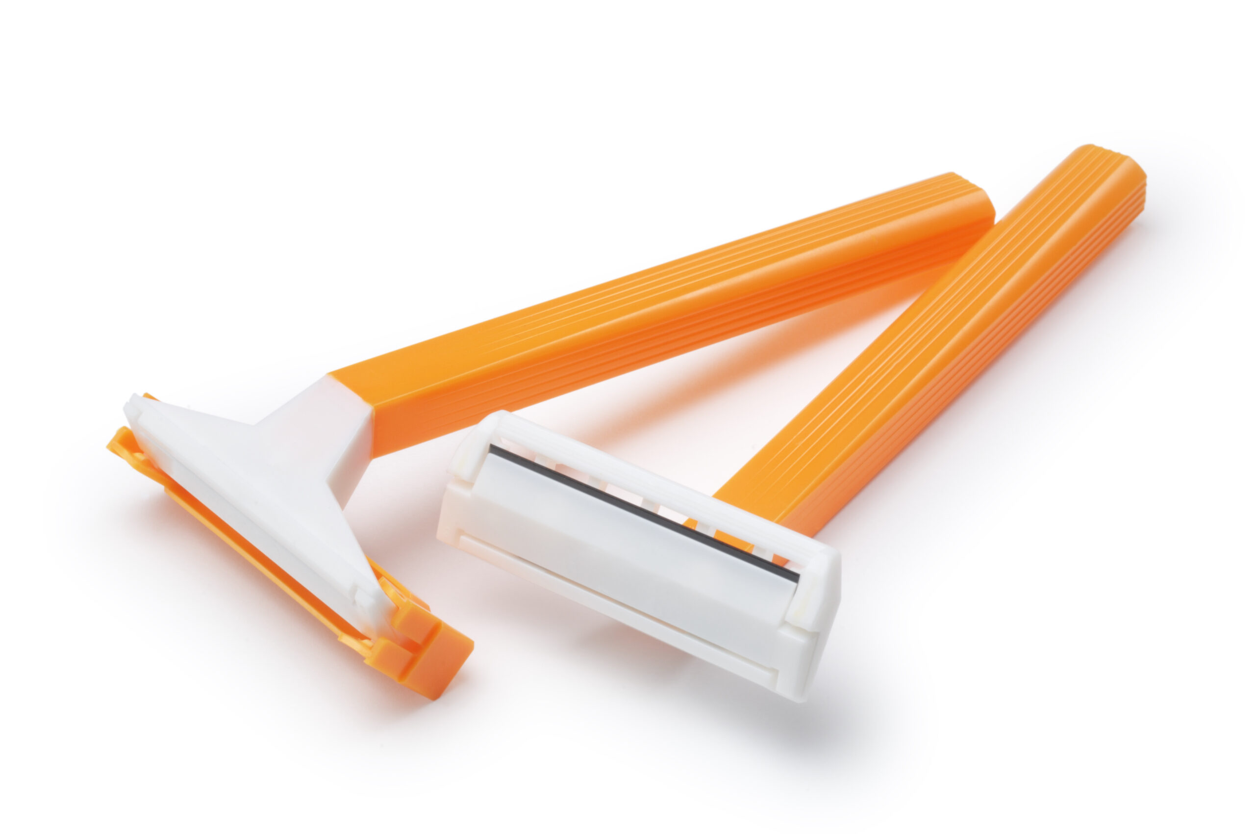 pair of razors in white background Flow wrapping solutions from Redpack Packaging Machinery pair of razors in white background Flow wrapping solutions from Redpack Packaging Machinery